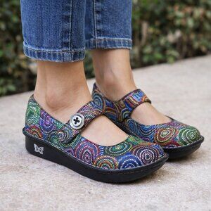 Alegria Women 7 / 7.5 Leather Mary Jane Comfort Shoes Whimsy Colorful Platform